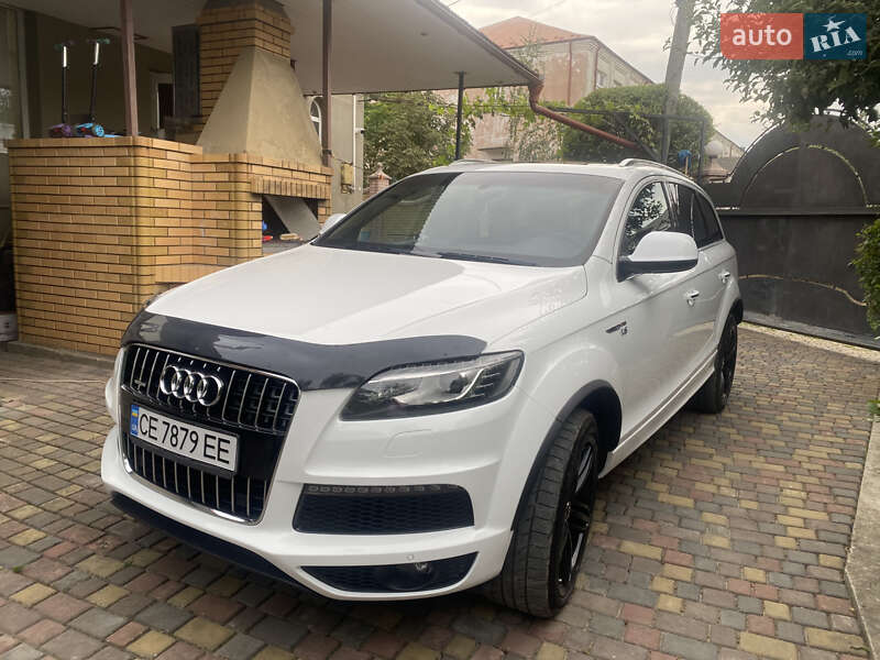 Позашляховик / Кросовер Audi Q7 2010 в Новоселиці