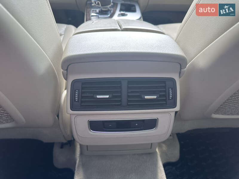 Внедорожник / Кроссовер Audi Q7 2017 в Калуше