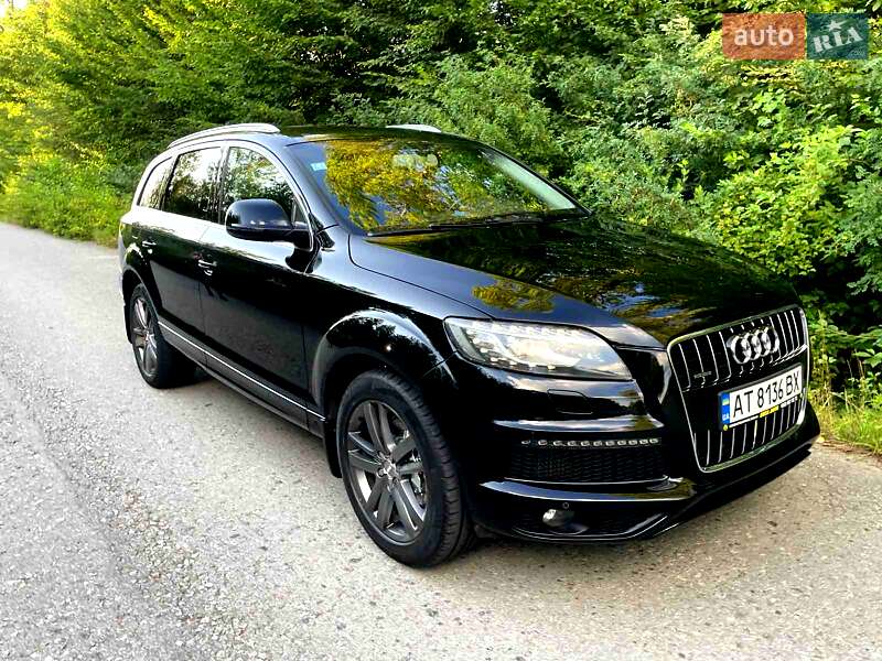 Позашляховик / Кросовер Audi Q7 2010 в Івано-Франківську