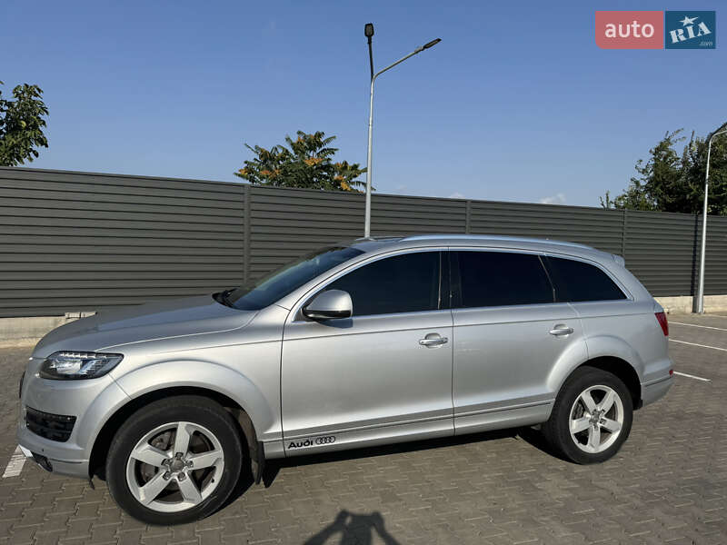 Позашляховик / Кросовер Audi Q7 2013 в Миколаєві фото 10 Позашляховик / Кросовер Audi Q7 2013 в Миколаєві