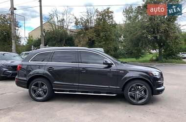 Внедорожник / Кроссовер Audi Q7 2013 в 