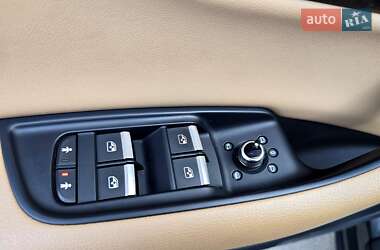 Внедорожник / Кроссовер Audi Q7 2020 в 