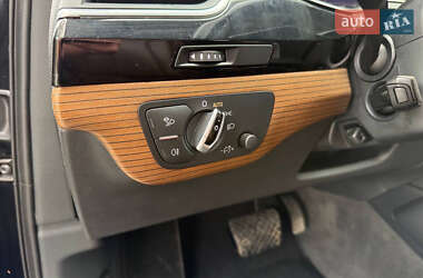Внедорожник / Кроссовер Audi Q7 2016 в 