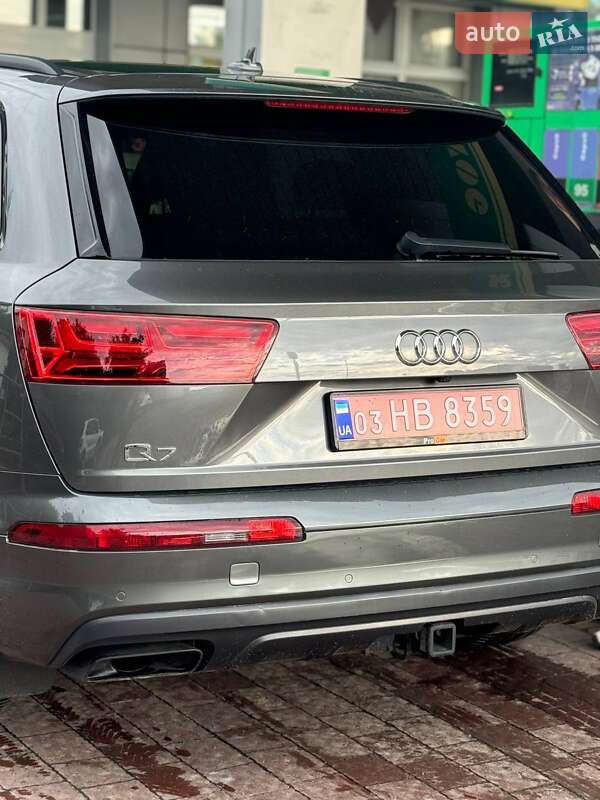 Внедорожник / Кроссовер Audi Q7 2018 в Львове