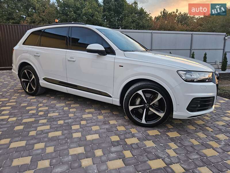 Внедорожник / Кроссовер Audi Q7 2018 в Запорожье фото 24 Внедорожник / Кроссовер Audi Q7 2018 в Запорожье