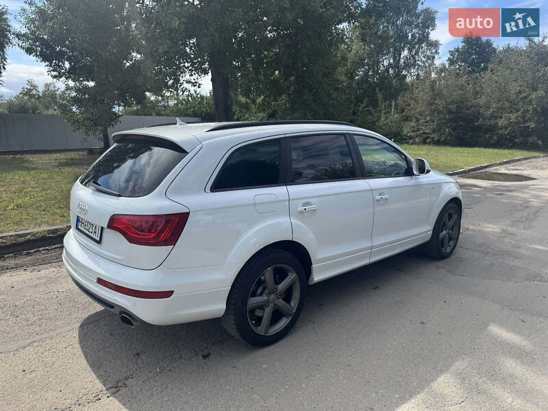 Внедорожник / Кроссовер Audi Q7 2014 в Львове