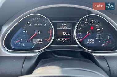 Позашляховик / Кросовер Audi Q7 2013 в 