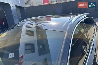 Внедорожник / Кроссовер Audi Q7 2015 в 