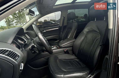 Внедорожник / Кроссовер Audi Q7 2012 в 
