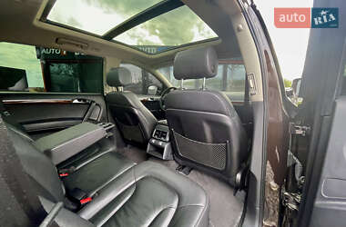 Внедорожник / Кроссовер Audi Q7 2012 в 