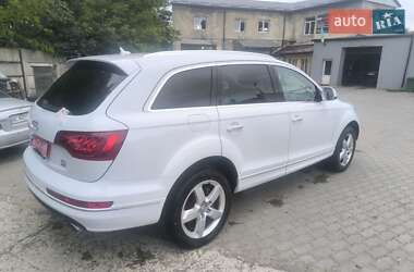 Внедорожник / Кроссовер Audi Q7 2012 в 