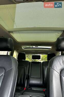 Внедорожник / Кроссовер Audi Q7 2013 в 