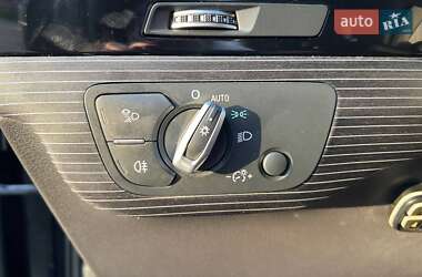 Внедорожник / Кроссовер Audi Q7 2017 в 