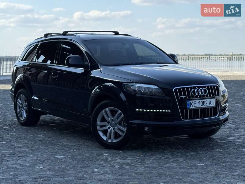 Внедорожник / Кроссовер Audi Q7 2008 в Днепре