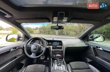 Внедорожник / Кроссовер Audi Q7 2007 в 