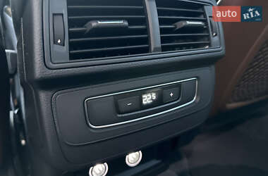 Внедорожник / Кроссовер Audi Q7 2017 в 