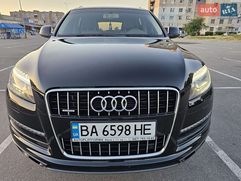 Внедорожник / Кроссовер Audi Q7 2013 в Кропивницком