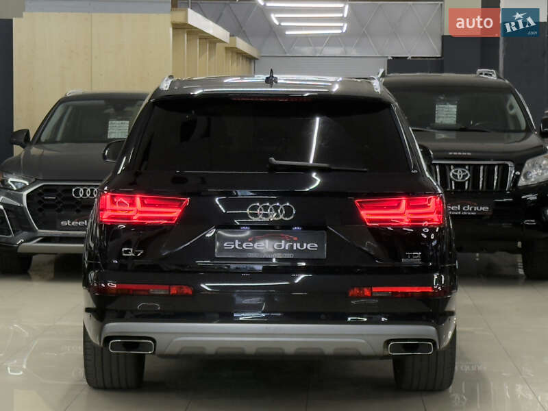 Позашляховик / Кросовер Audi Q7 2016 в Миколаєві фото 11 Позашляховик / Кросовер Audi Q7 2016 в Миколаєві