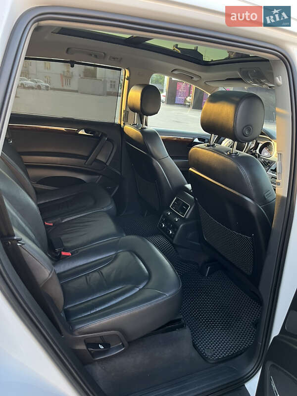 Позашляховик / Кросовер Audi Q7 2012 в Львові фото 11 Позашляховик / Кросовер Audi Q7 2012 в Львові