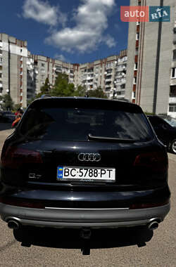 Внедорожник / Кроссовер Audi Q7 2013 в 