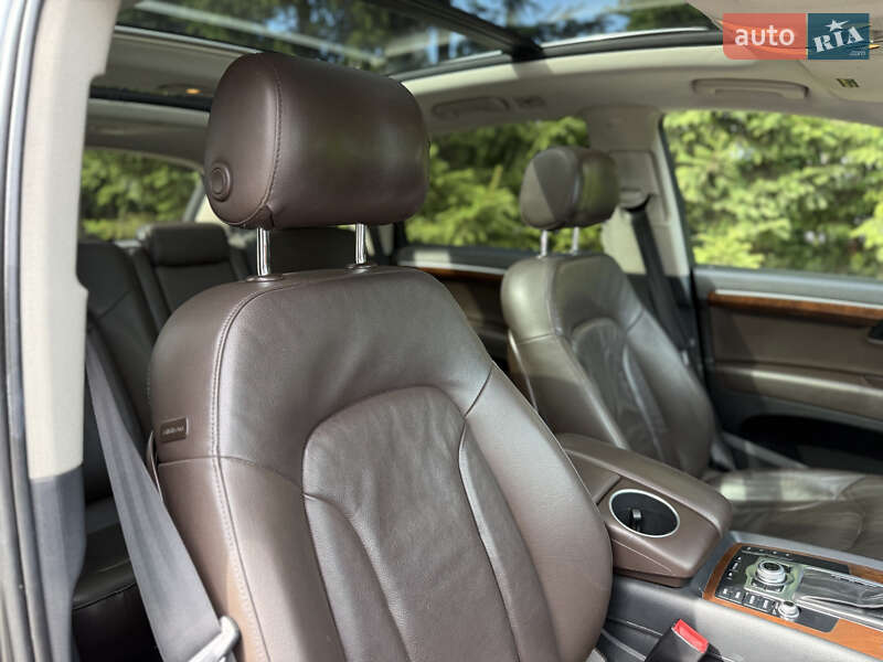Позашляховик / Кросовер Audi Q7 2013 в Тернополі