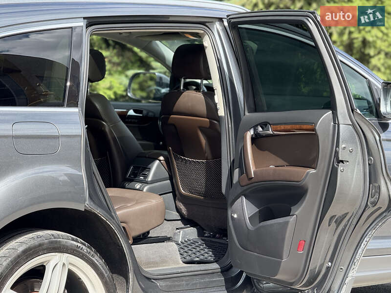 Позашляховик / Кросовер Audi Q7 2013 в Тернополі