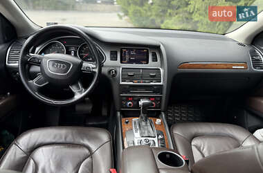 Внедорожник / Кроссовер Audi Q7 2013 в 