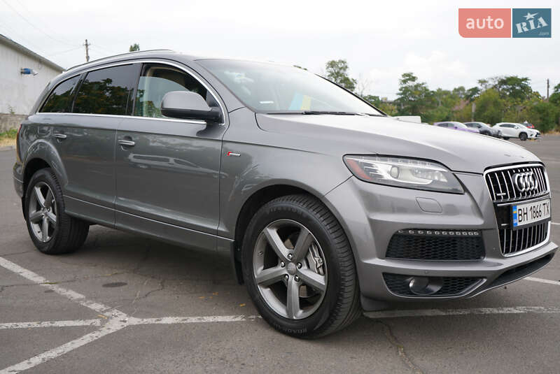Внедорожник / Кроссовер Audi Q7 2013 в Одессе
