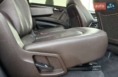 Внедорожник / Кроссовер Audi Q7 2013 в 