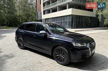 Внедорожник / Кроссовер Audi Q7 2016 в Тернополе