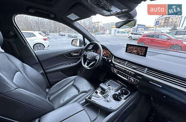 Позашляховик / Кросовер Audi Q7 2016 в 