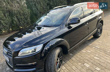 Внедорожник / Кроссовер Audi Q7 2008 в 