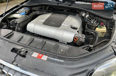 Внедорожник / Кроссовер Audi Q7 2008 в 
