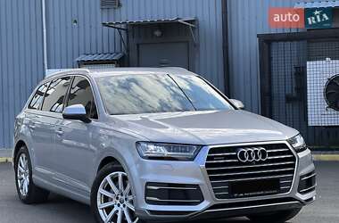 Audi Q7 2015