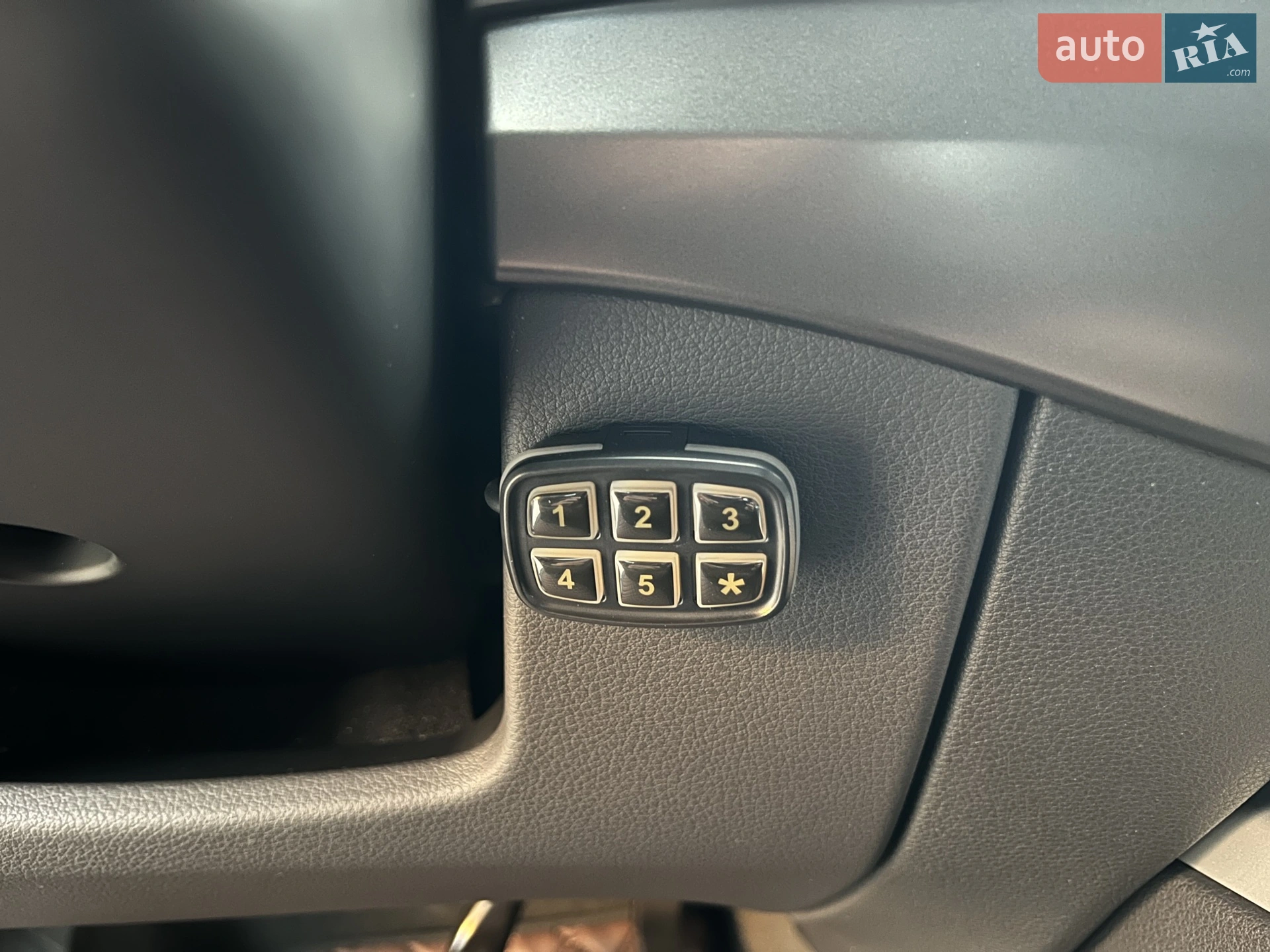 2016 Audi Q7 - мініатюра 32