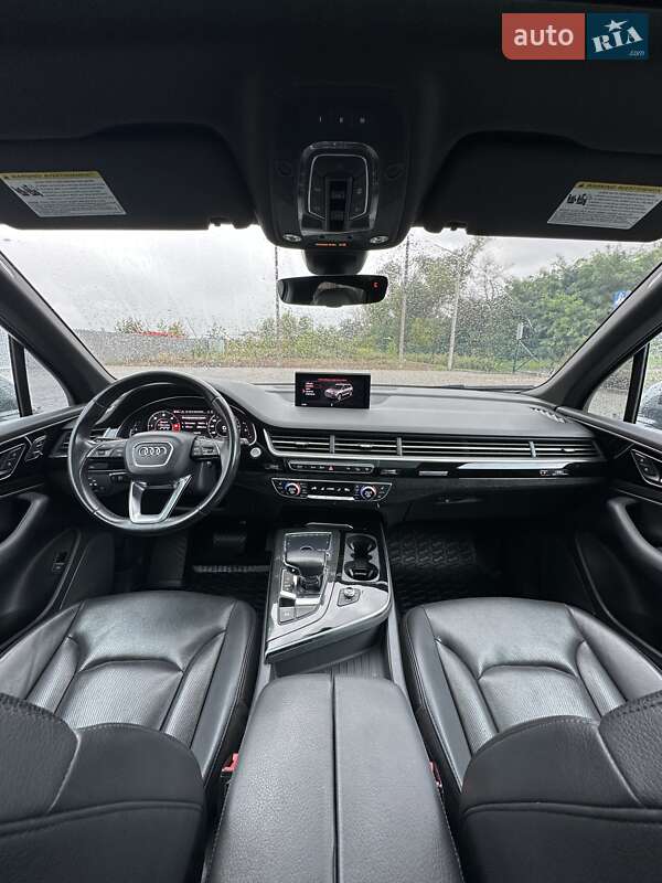 Внедорожник / Кроссовер Audi Q7 2016 в Белогородке