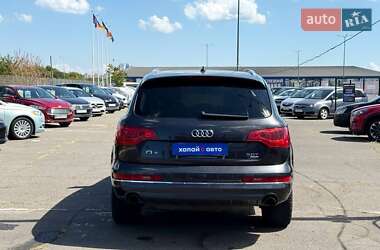 Внедорожник / Кроссовер Audi Q7 2013 в 