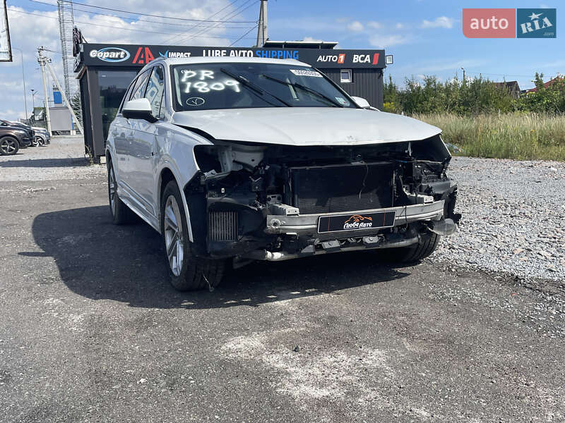 Позашляховик / Кросовер Audi Q7 2019 в Львові
