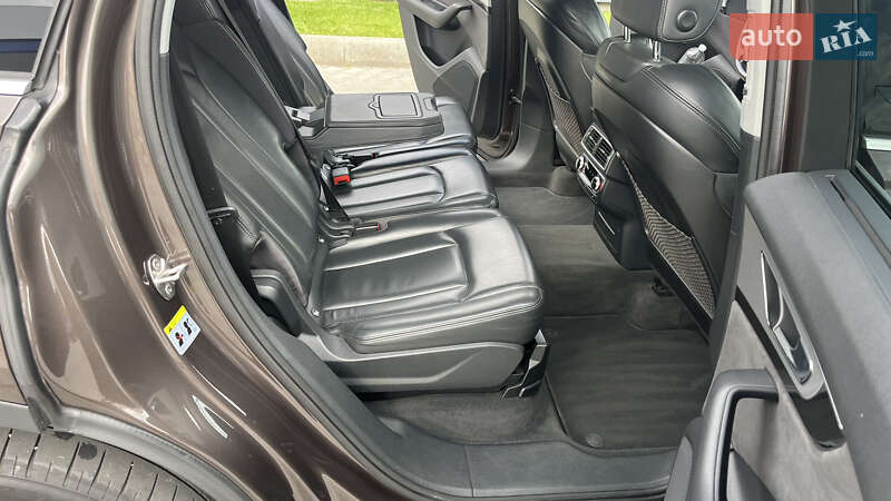 Позашляховик / Кросовер Audi Q7 2015 в Черкасах
