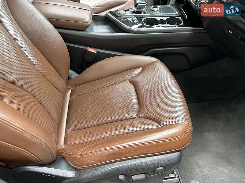 Позашляховик / Кросовер Audi Q7 2016 в Запоріжжі фото 44 Позашляховик / Кросовер Audi Q7 2016 в Запоріжжі