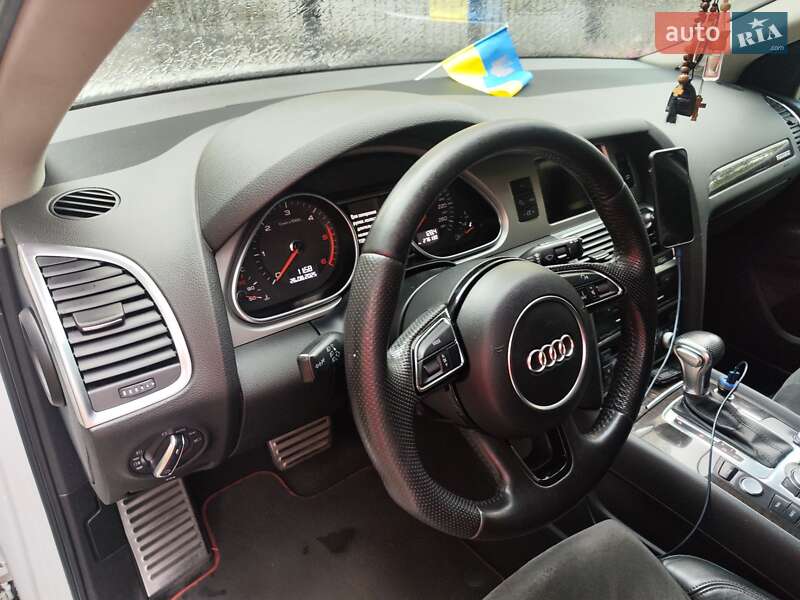 Позашляховик / Кросовер Audi Q7 2013 в Києві фото 8 Позашляховик / Кросовер Audi Q7 2013 в Києві