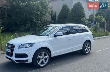 Внедорожник / Кроссовер Audi Q7 2014 в 