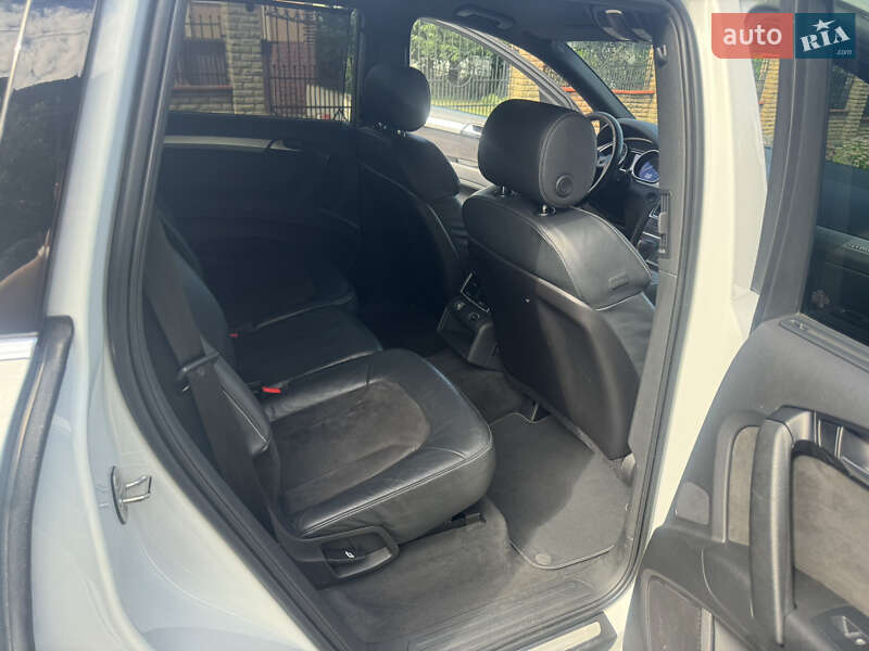 Внедорожник / Кроссовер Audi Q7 2014 в Черновцах фото 24 Внедорожник / Кроссовер Audi Q7 2014 в Черновцах