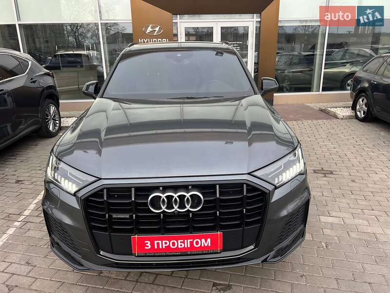 Audi Q7 2021