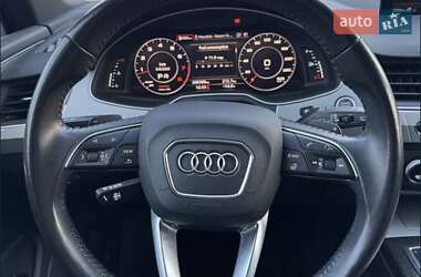 Внедорожник / Кроссовер Audi Q7 2019 в 