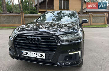 Внедорожник / Кроссовер Audi Q7 2016 в 