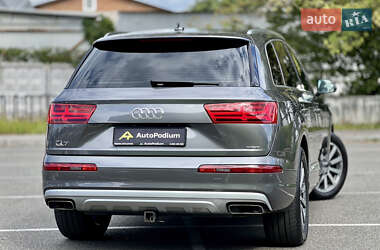 Внедорожник / Кроссовер Audi Q7 2019 в 