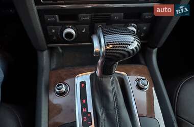 Позашляховик / Кросовер Audi Q7 2015 в 