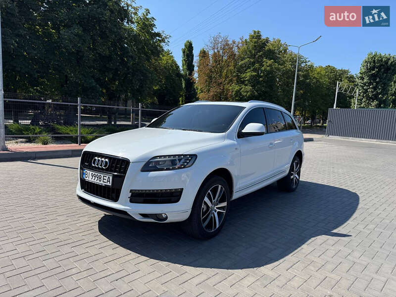 Внедорожник / Кроссовер Audi Q7 2013 в Кременчуге