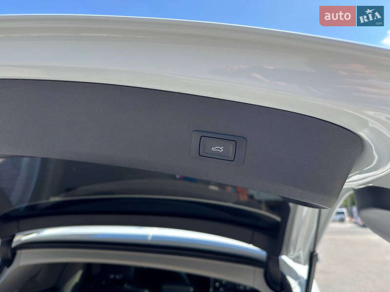 Внедорожник / Кроссовер Audi Q7 2013 в Кременчуге